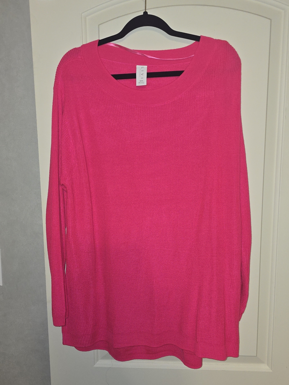 Livi By Lane Bryant Bright Pink Women's Knit Long-Sleeve Top